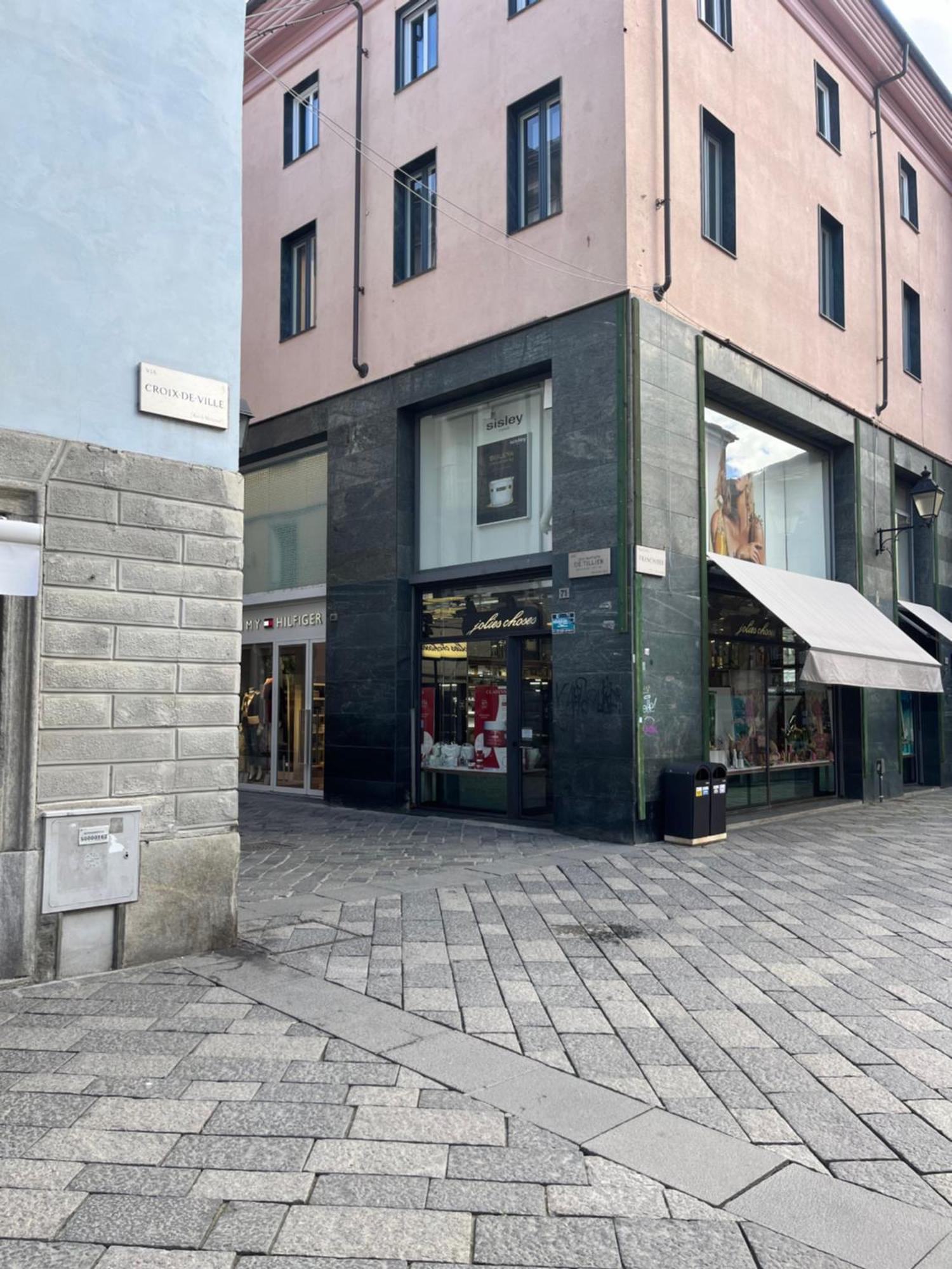 Game,Set And Love -Loft Nel Cuore Di Aosta Exterior foto